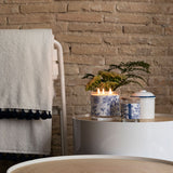 Vela Camelia - FRAGANCIA FLORAL ESPECIADA